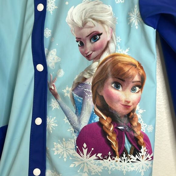 Disney Movie Frozen Themed Blue and Light Blue Rain Coat Jacket Size Small/Med - Picture 6 of 15